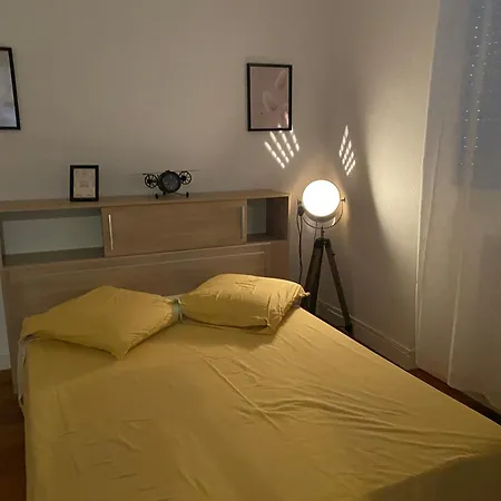 Bel De 72m, Situe Pres De Lyon Avec Parking Gratuit Caluire-et-Cuire