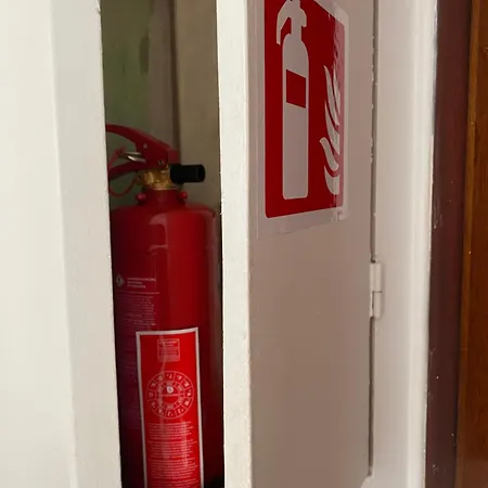 Bel De 72m, Situe Pres De Lyon Avec Parking Gratuit Apartment *